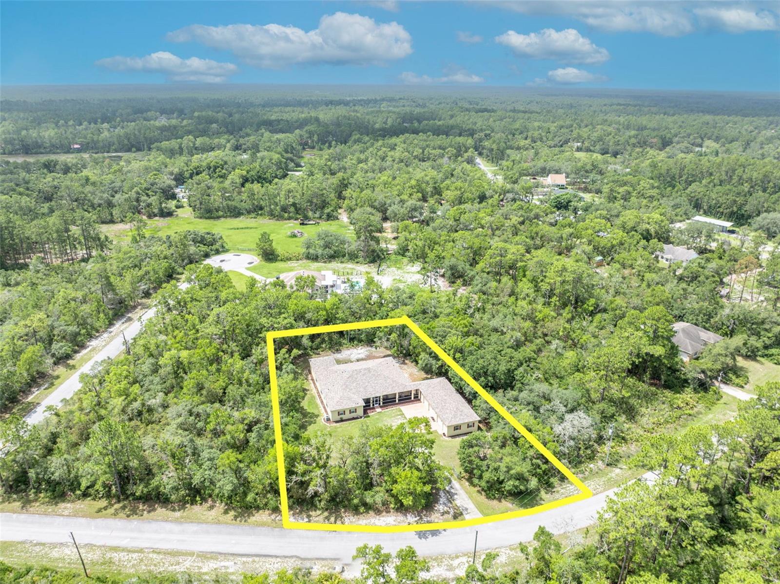 ROYAL TRAILS UNIT 01 - Residential