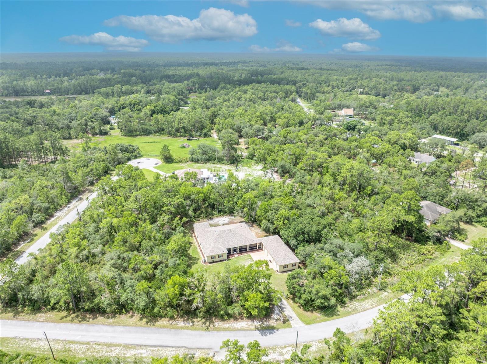 ROYAL TRAILS UNIT 01 - Residential