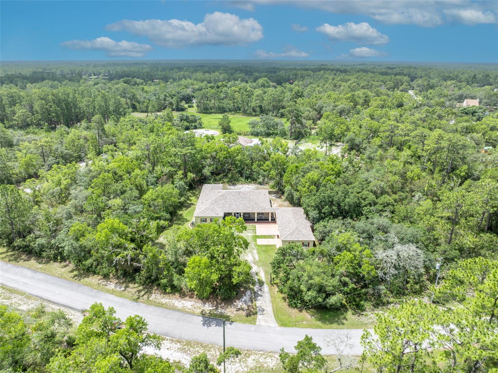 ROYAL TRAILS UNIT 01 - Residential