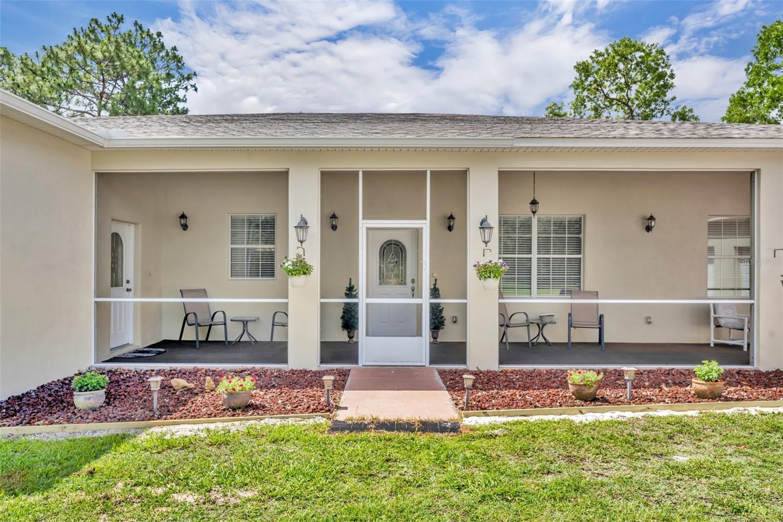 ROYAL TRAILS UNIT 01 - Residential