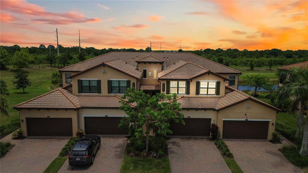 Photo of 10821 Tarflower Drive #202, Venice, FL 34293 (MLS # D6148279)