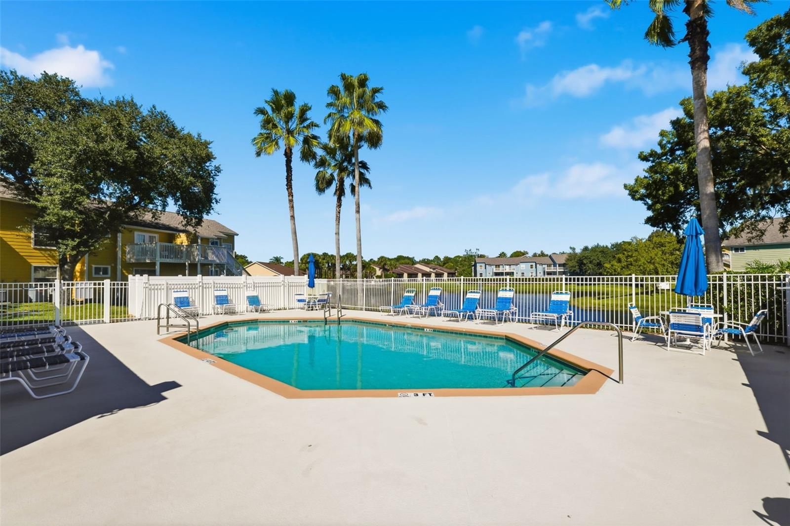 VILLAS AT ISLAND CLUB PHASE 4 - Residential