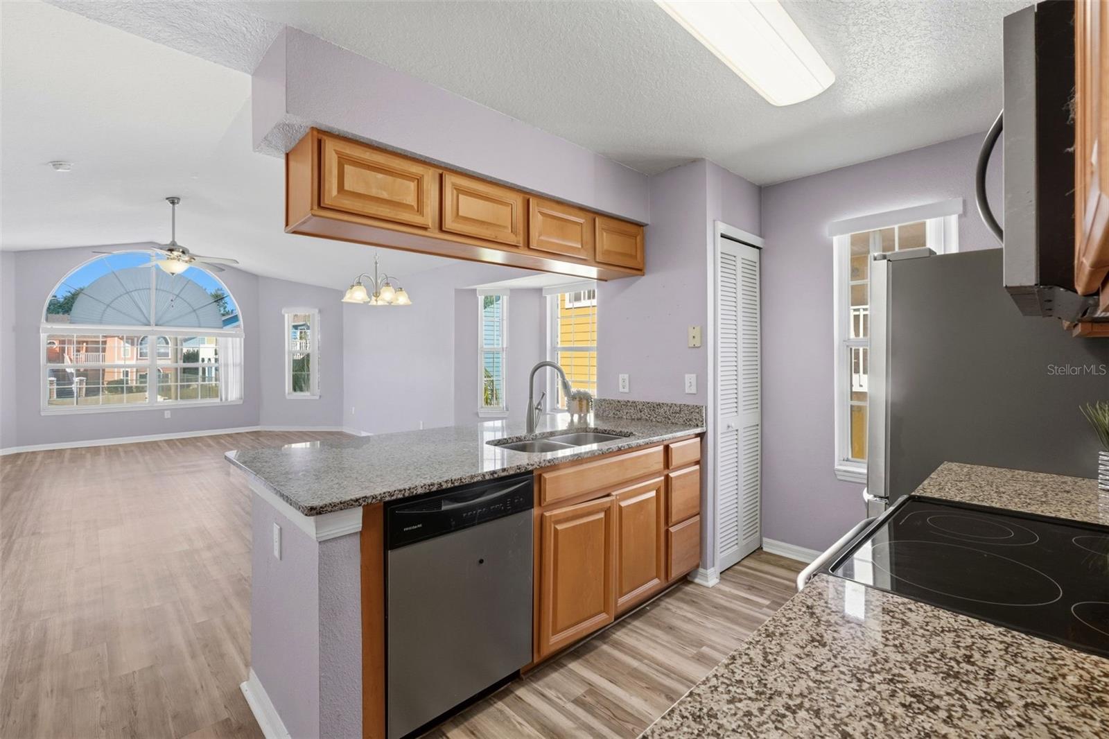 VILLAS AT ISLAND CLUB PHASE 4 - Residential