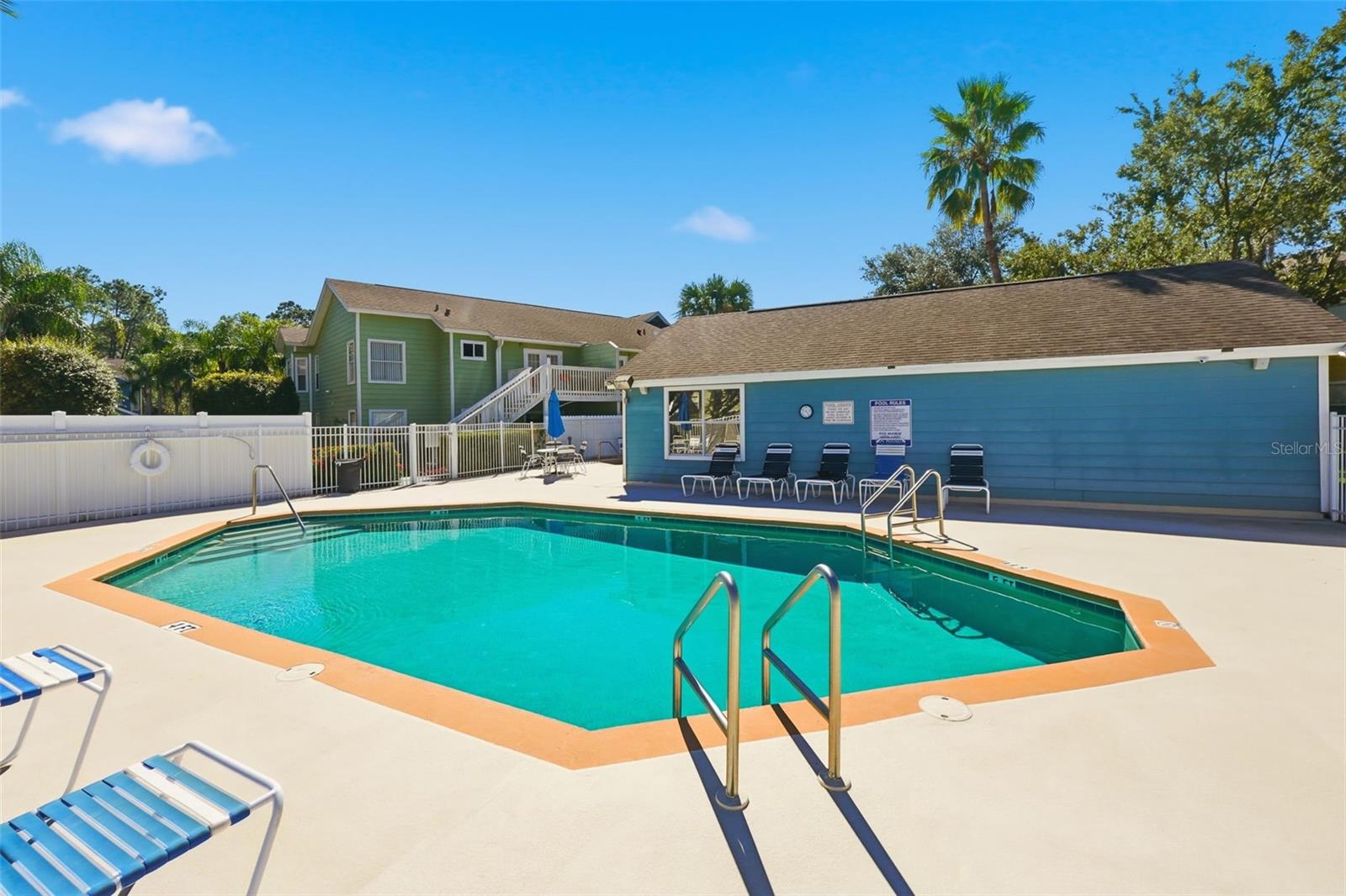 VILLAS AT ISLAND CLUB PHASE 4 - Residential