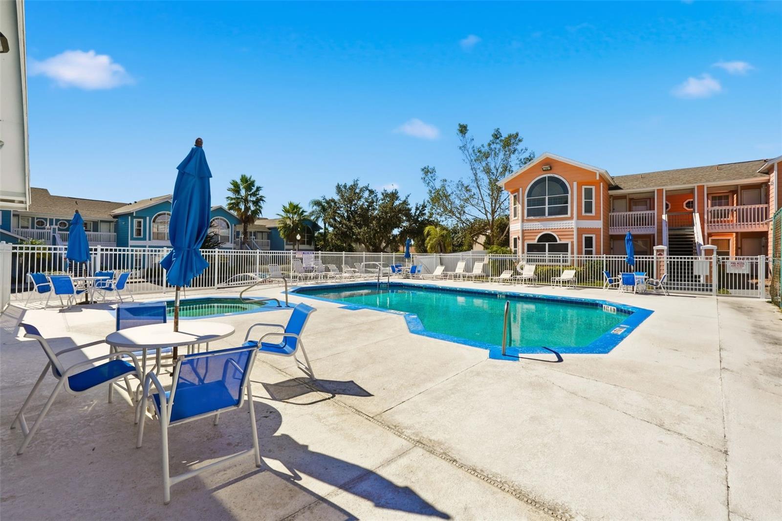 VILLAS AT ISLAND CLUB PHASE 4 - Residential