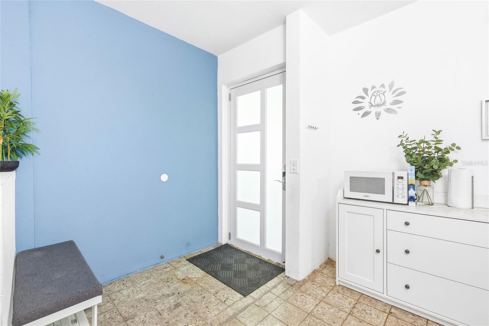 10 CALLE COVALLE GANDIA STREET 201 B