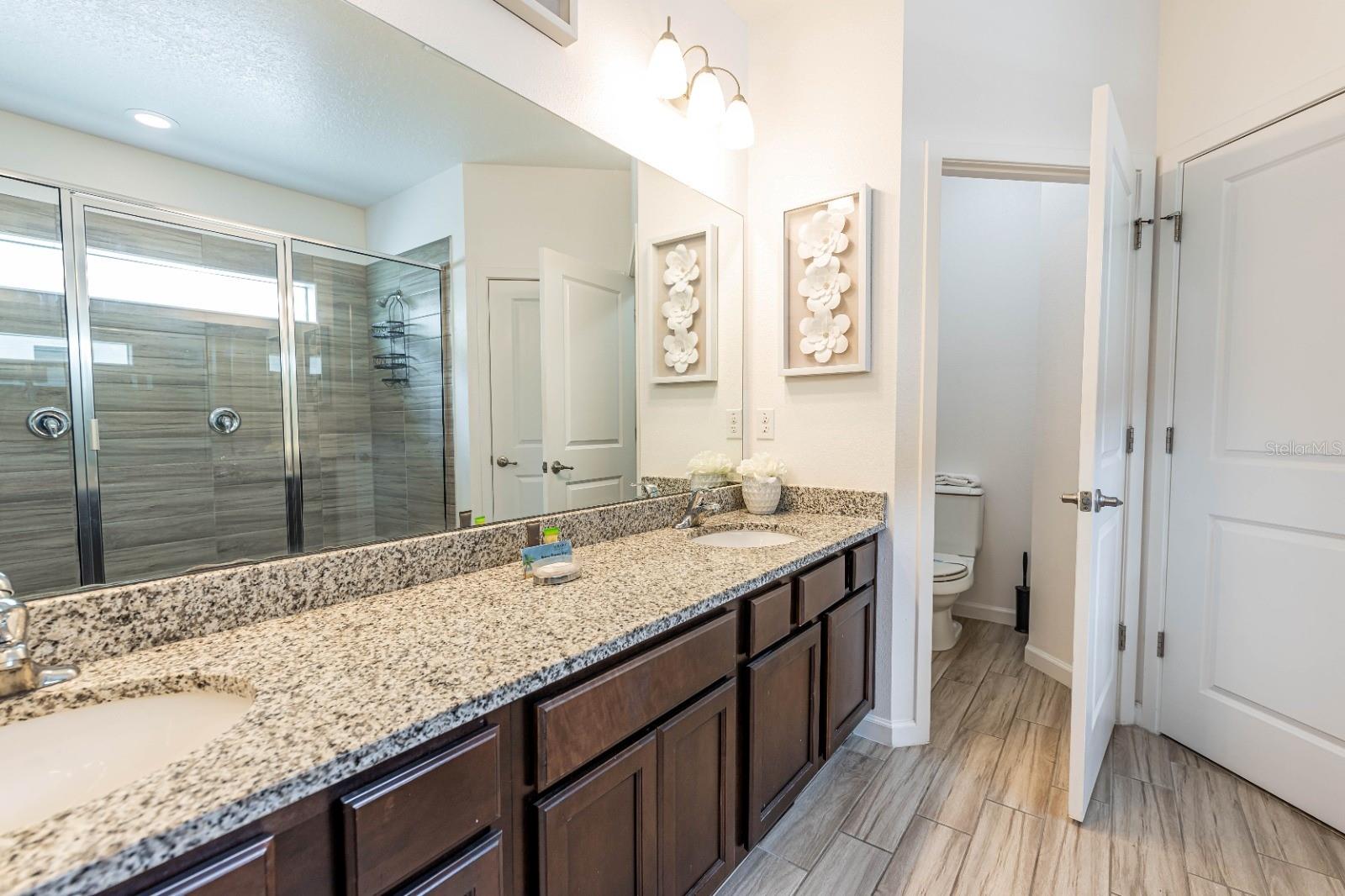 SONOMA RESORT AT TAPESTRY - Residential