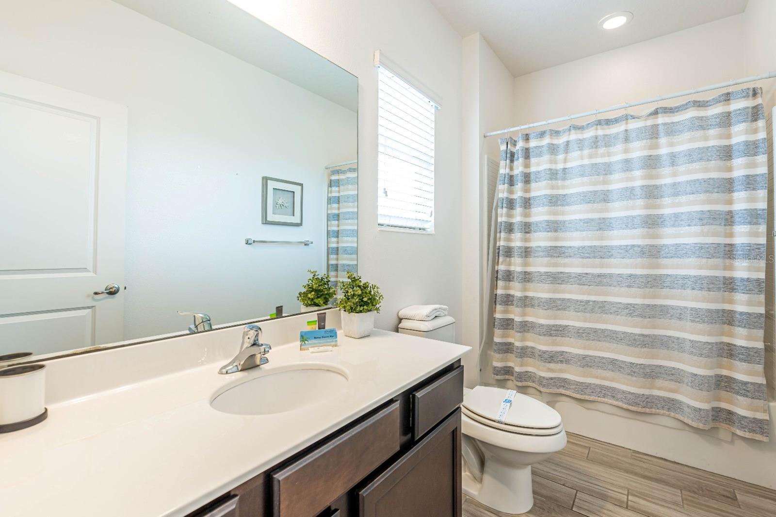 SONOMA RESORT AT TAPESTRY - Residential