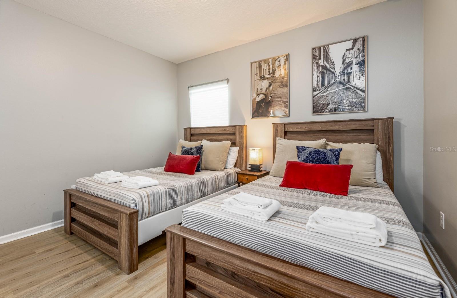 SONOMA RESORT AT TAPESTRY - Residential