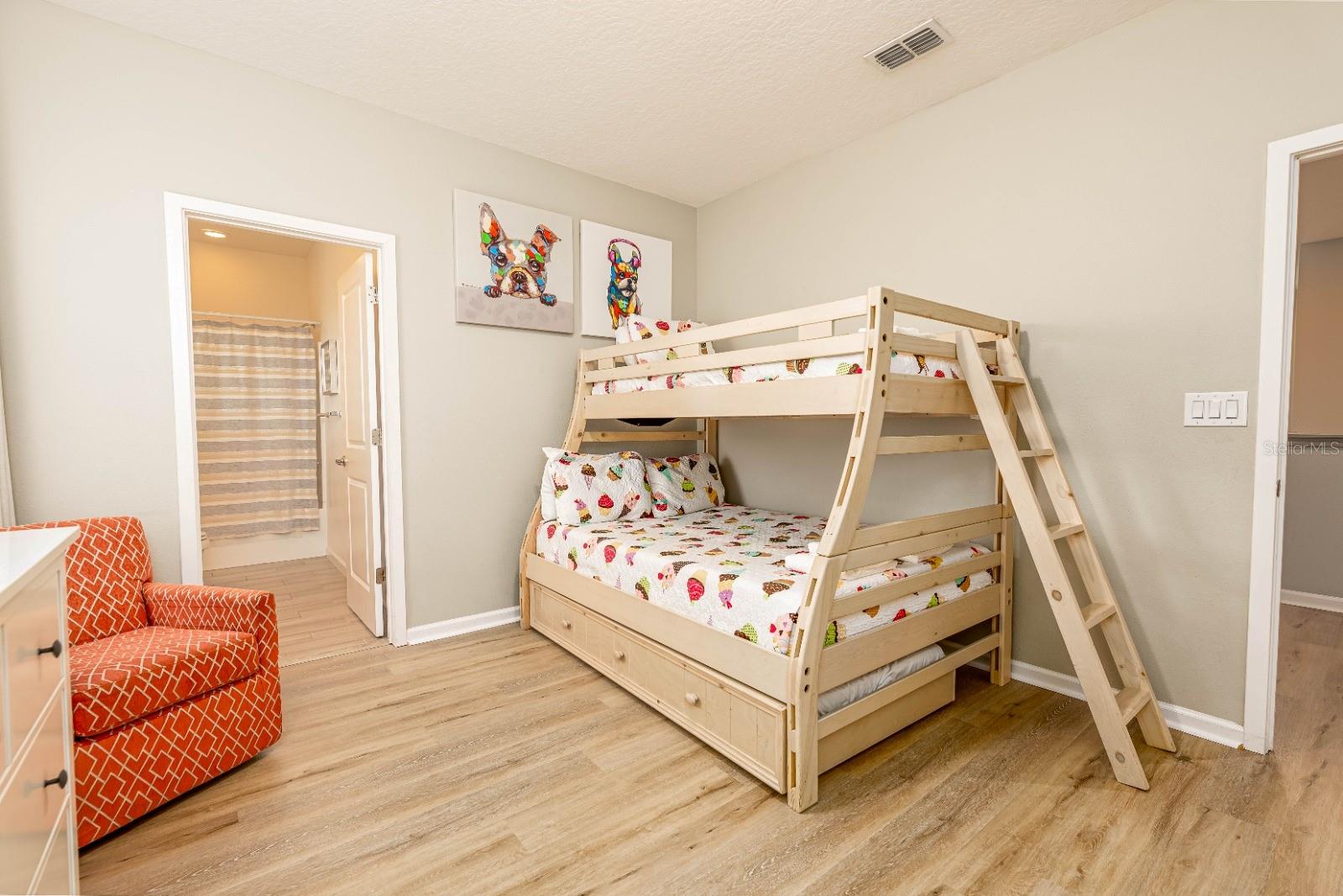 SONOMA RESORT AT TAPESTRY - Residential