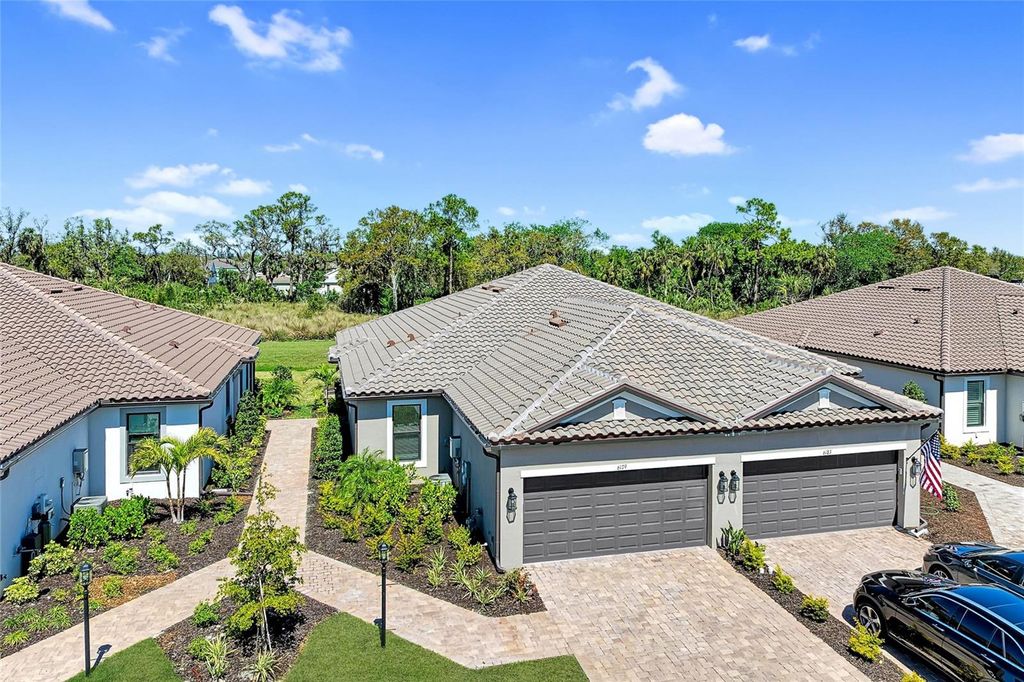 Photo of 6179 Mesa Glen, Bradenton, FL 34203 (MLS # A4668132)