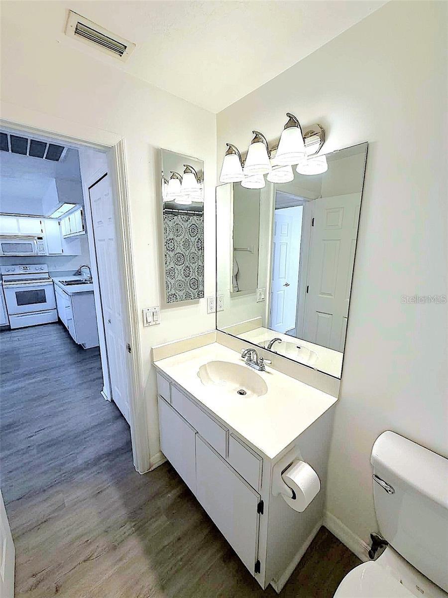 PORT CHARLOTTE SEC 96 02 - Residential Lease