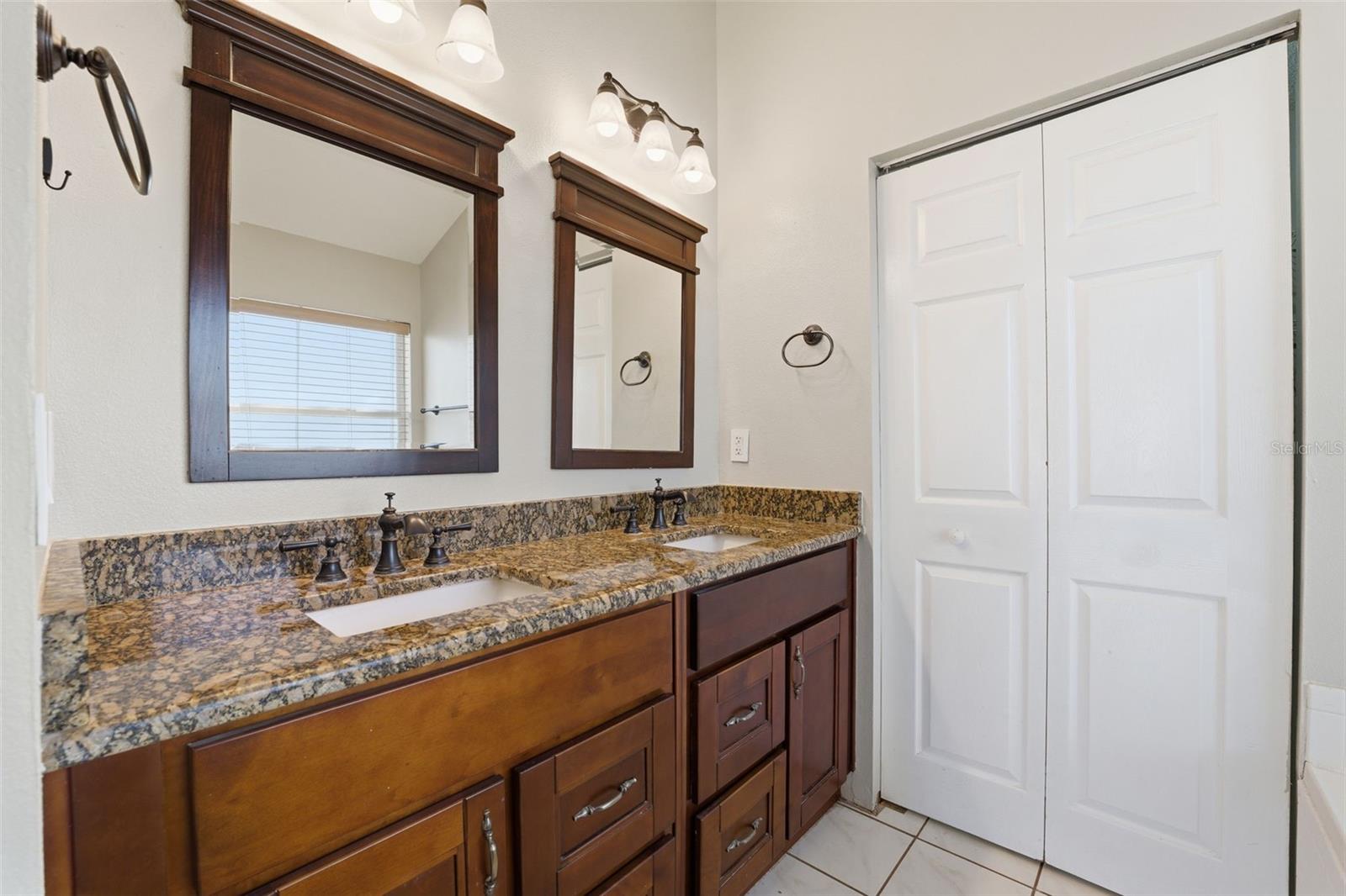 FAWN RIDGE VILLAGE 1 UN 3 - Residential