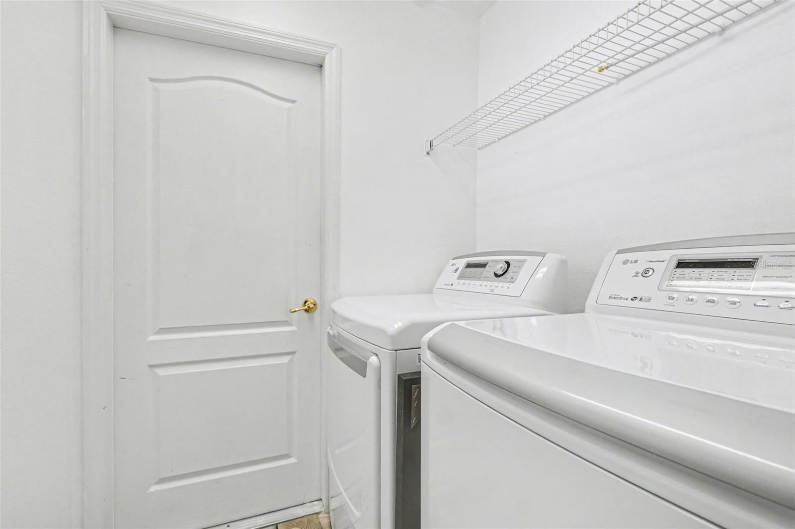 WELLINGTON AT KINGS RIDGE - Residential