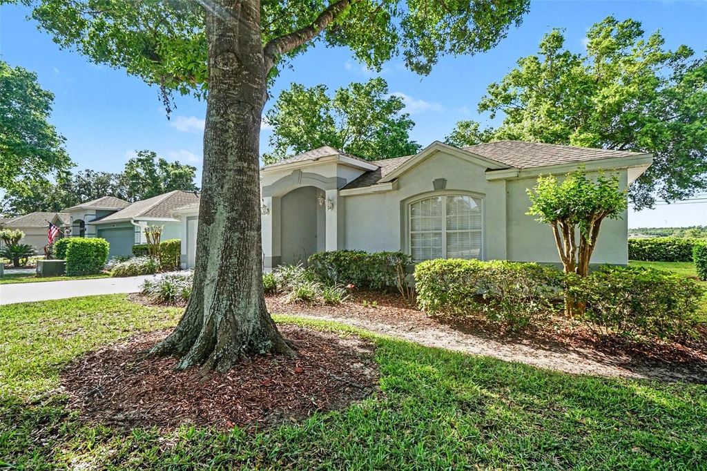 Photo of 4326 Hammersmith Drive, Clermont, FL 34711 (MLS # O6399297)
