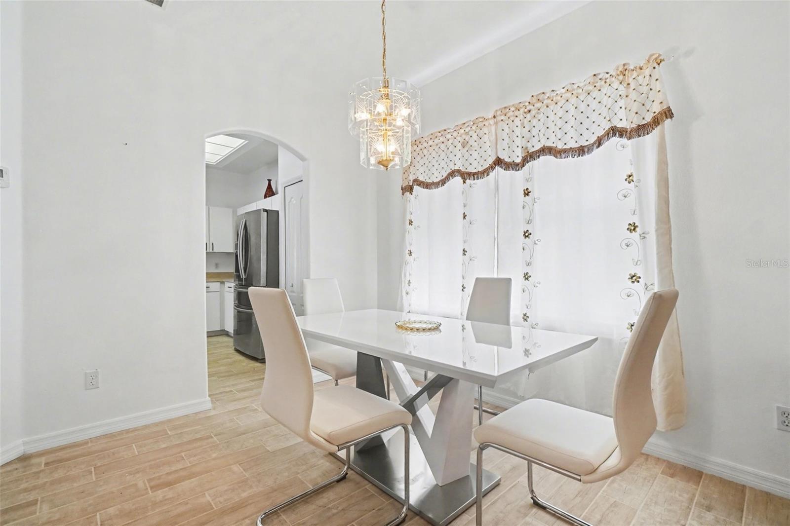 WELLINGTON AT KINGS RIDGE - Residential