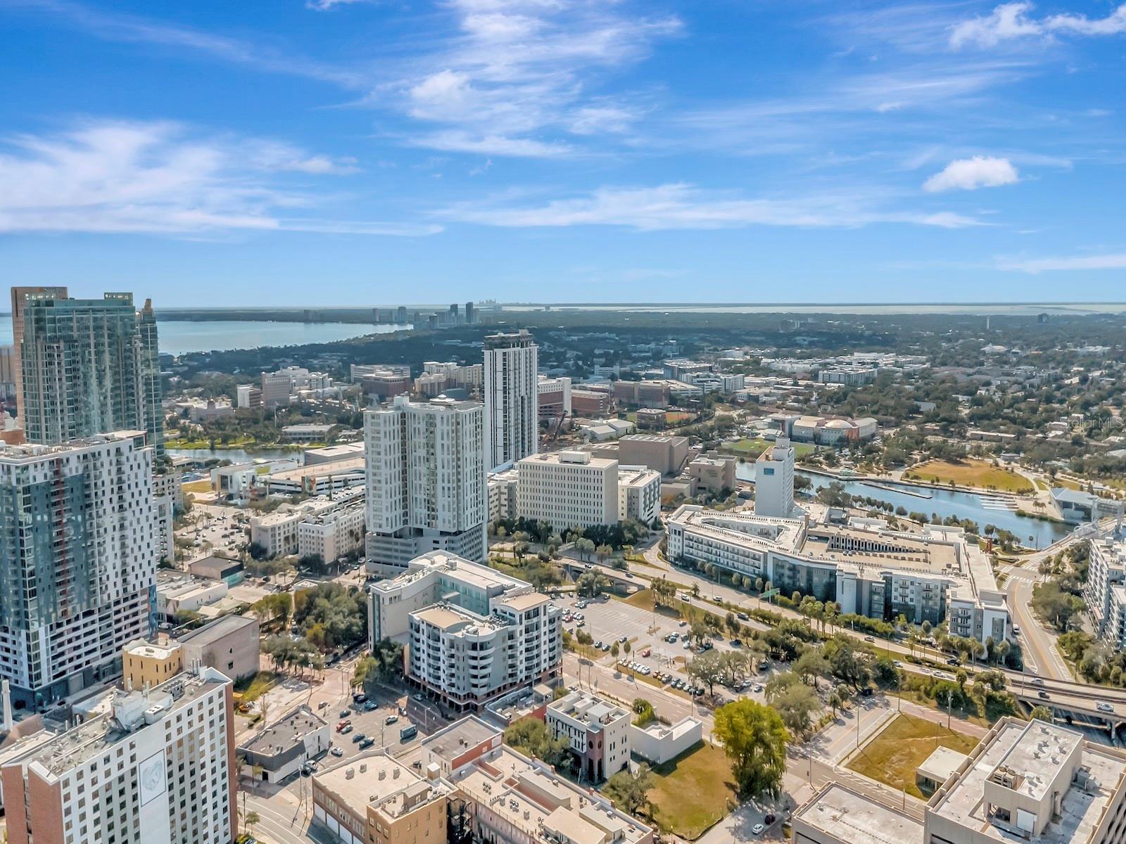 RESIDENCES OF FRANKLIN STREET - Residential