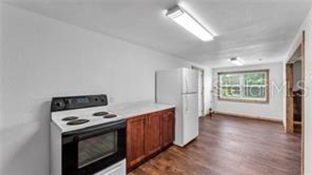 Photo of 809 W Canal Street, Mulberry, FL 33860 (MLS # P4938188)