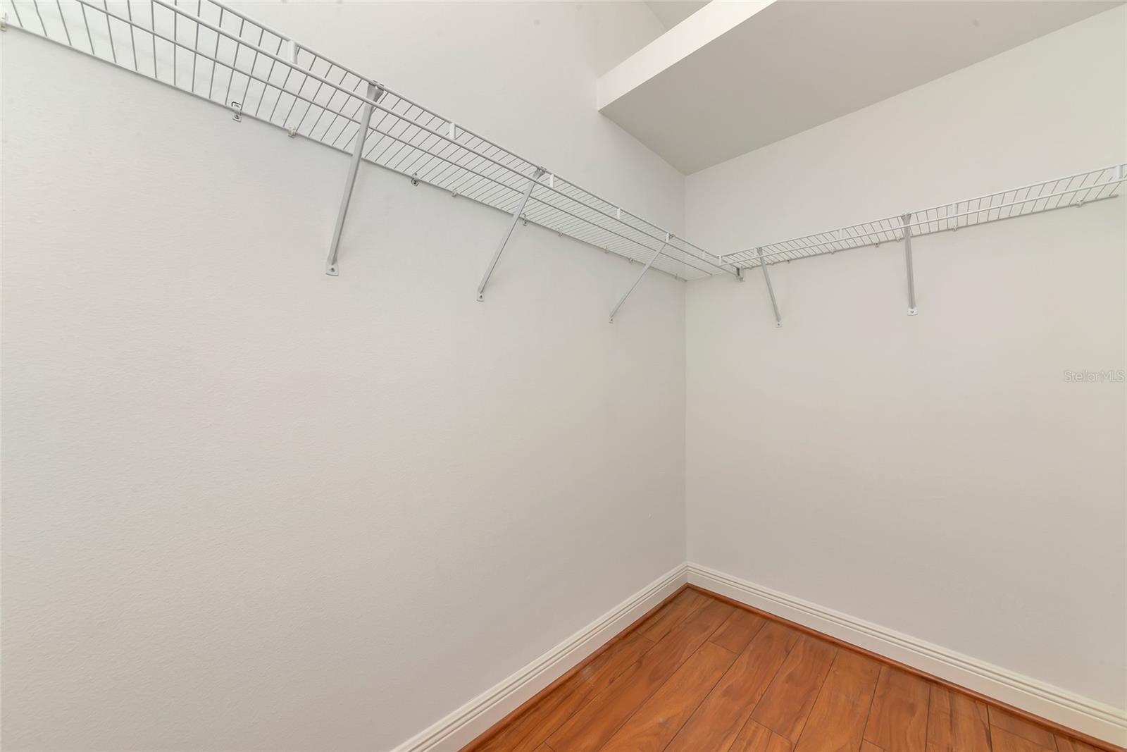 COUNTRY MEADOWS PH I - Residential