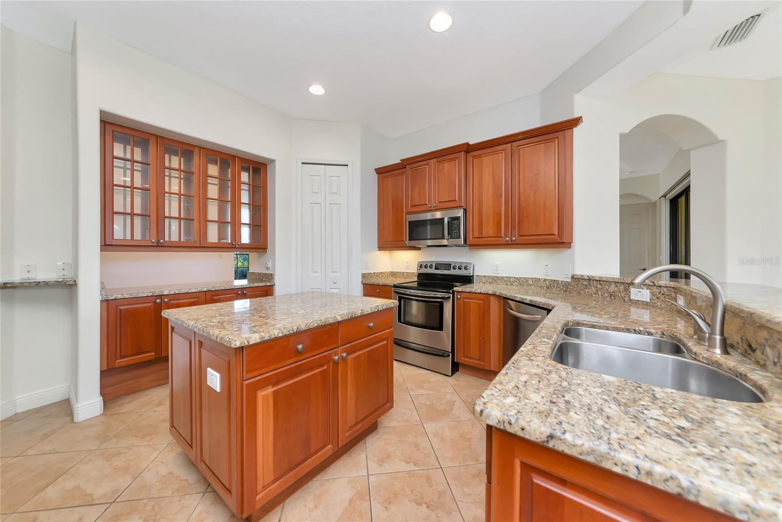 COUNTRY MEADOWS PH I - Residential