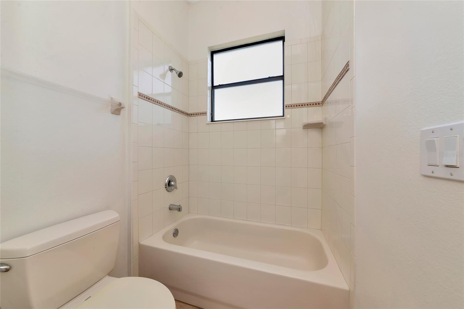 COUNTRY MEADOWS PH I - Residential