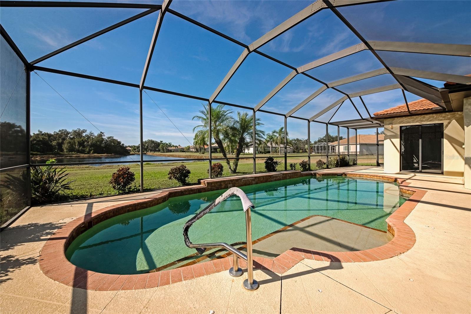 COUNTRY MEADOWS PH I - Residential