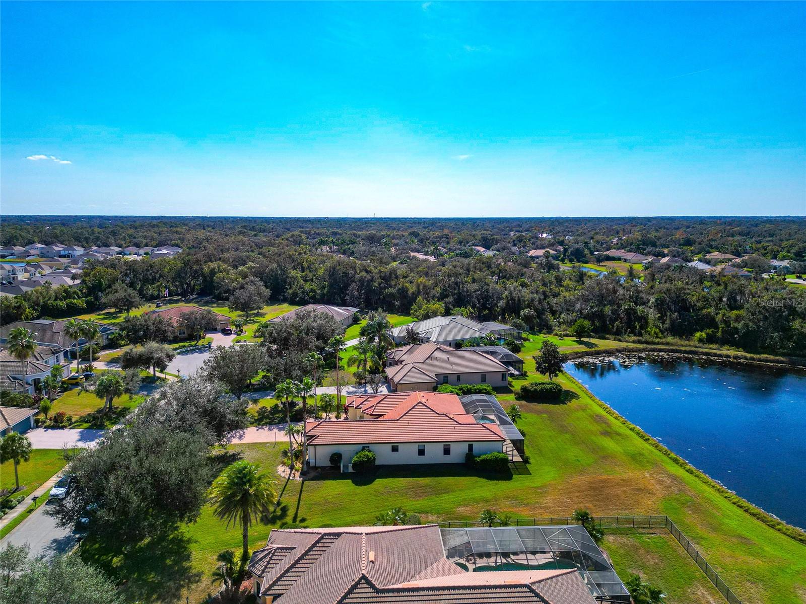 COUNTRY MEADOWS PH I - Residential