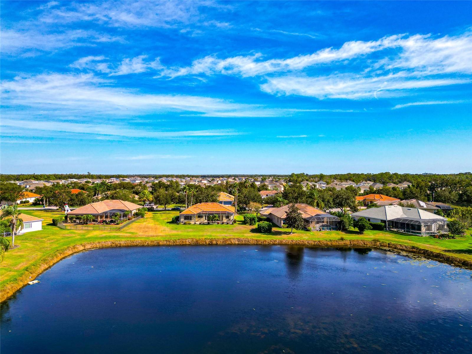 COUNTRY MEADOWS PH I - Residential