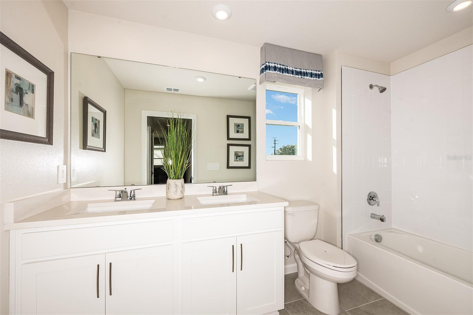 PASADENA RIDGE - Residential