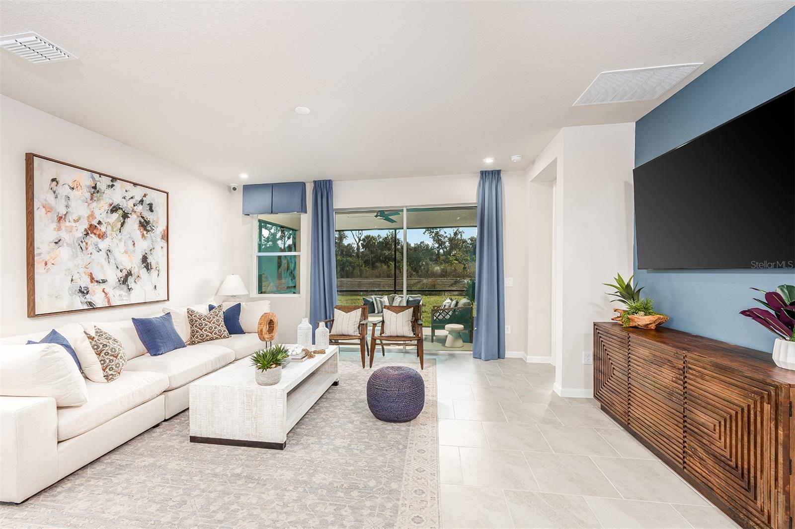 PASADENA RIDGE - Residential