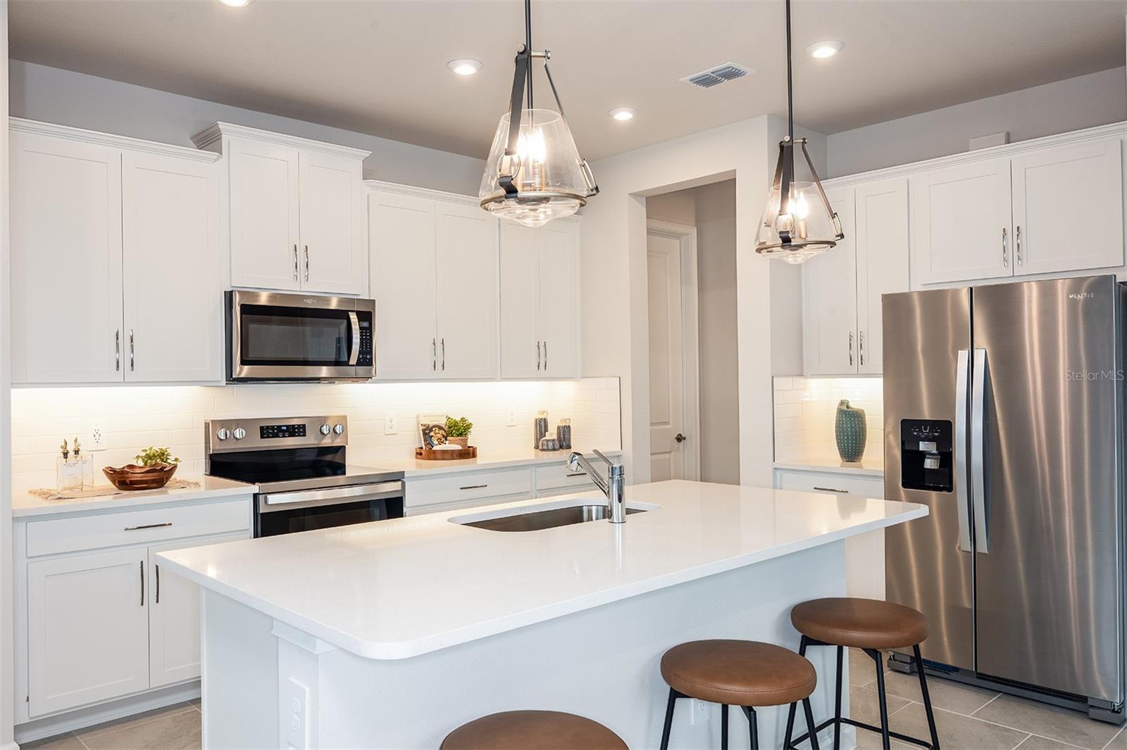 PASADENA RIDGE - Residential