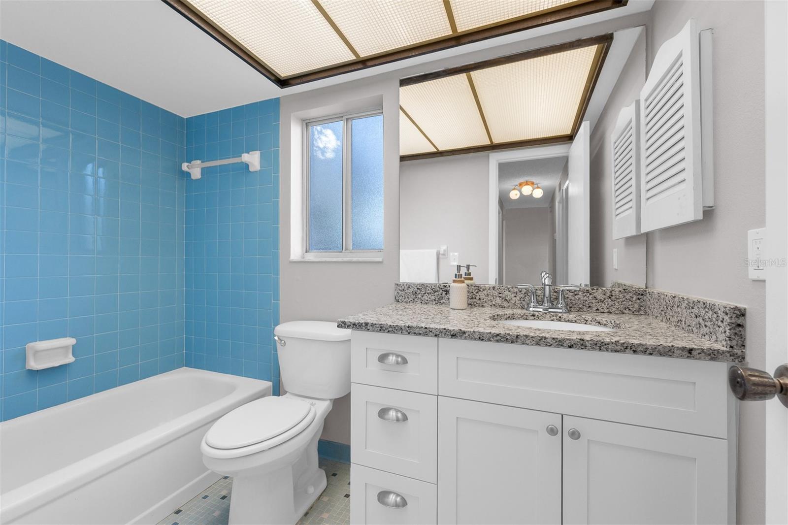 SKY LAKE SOUTH - Residential