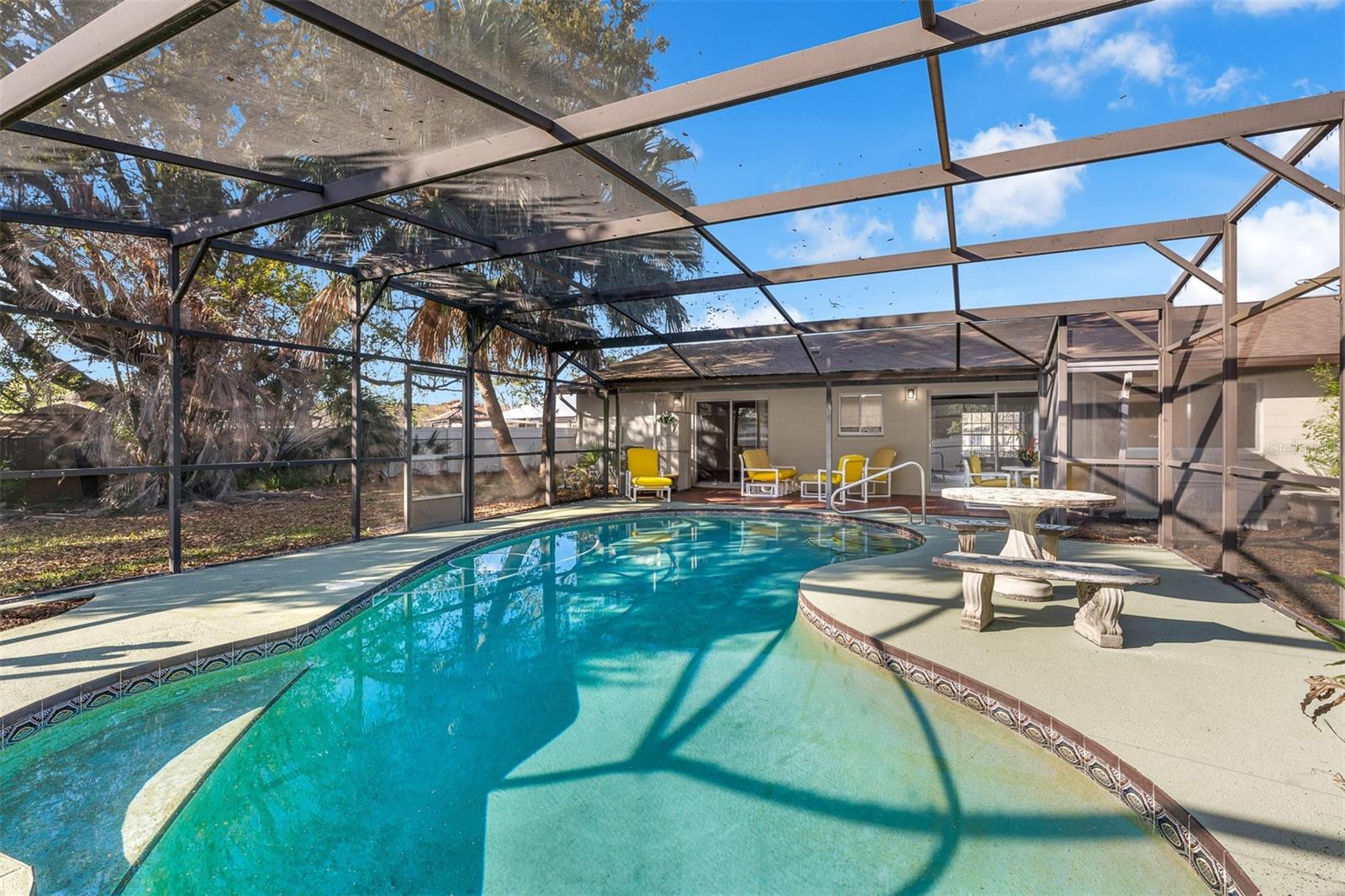 SKY LAKE SOUTH - Residential