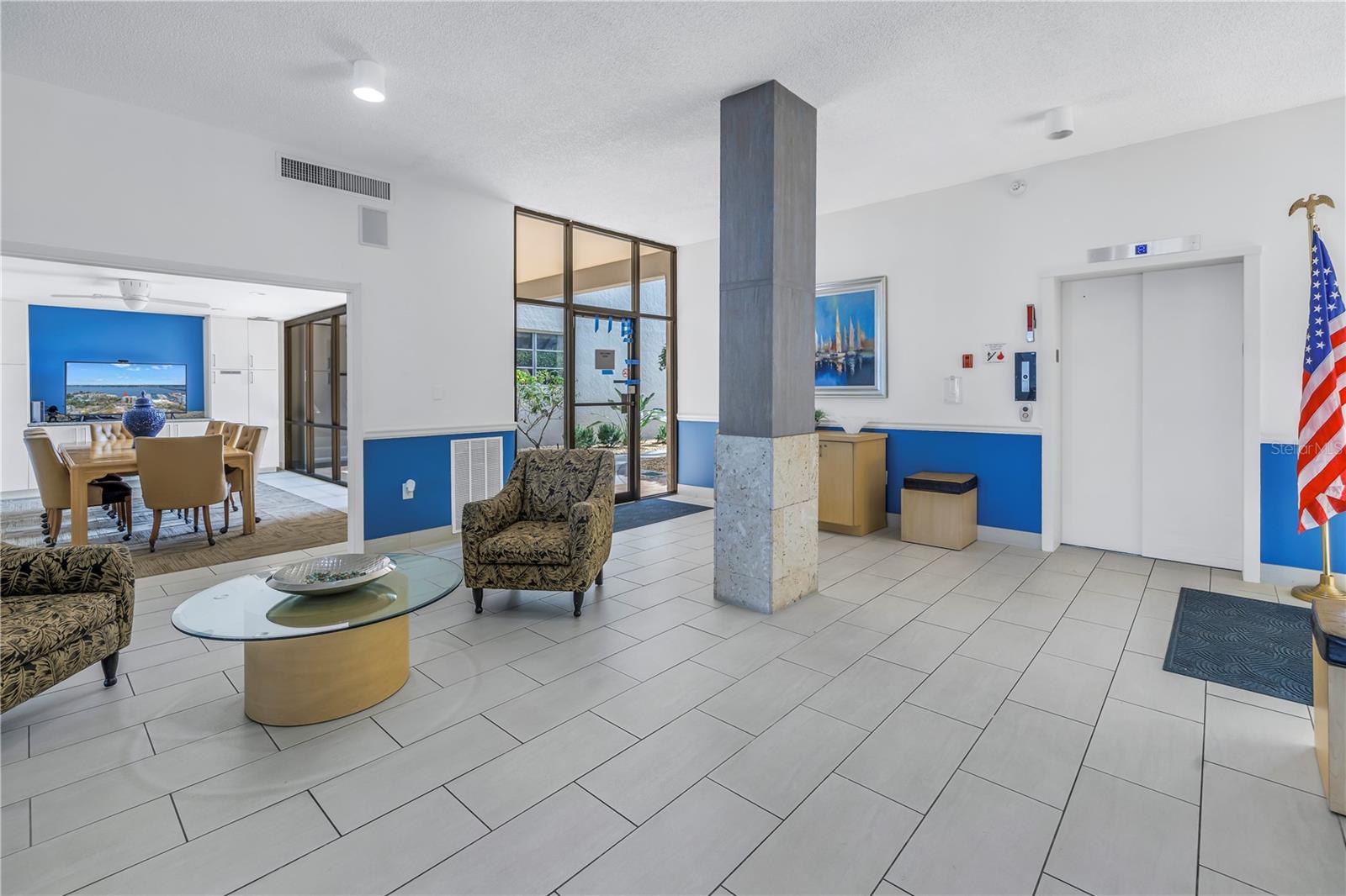 THE RIVERVIEW - Residential