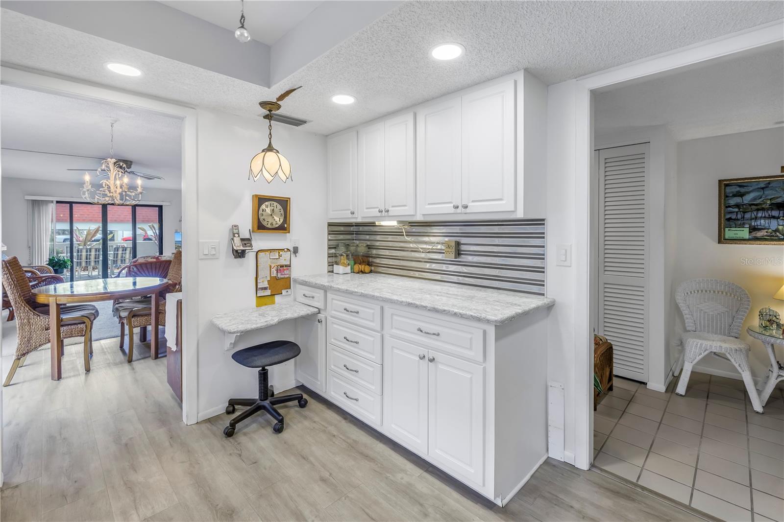 THE RIVERVIEW - Residential