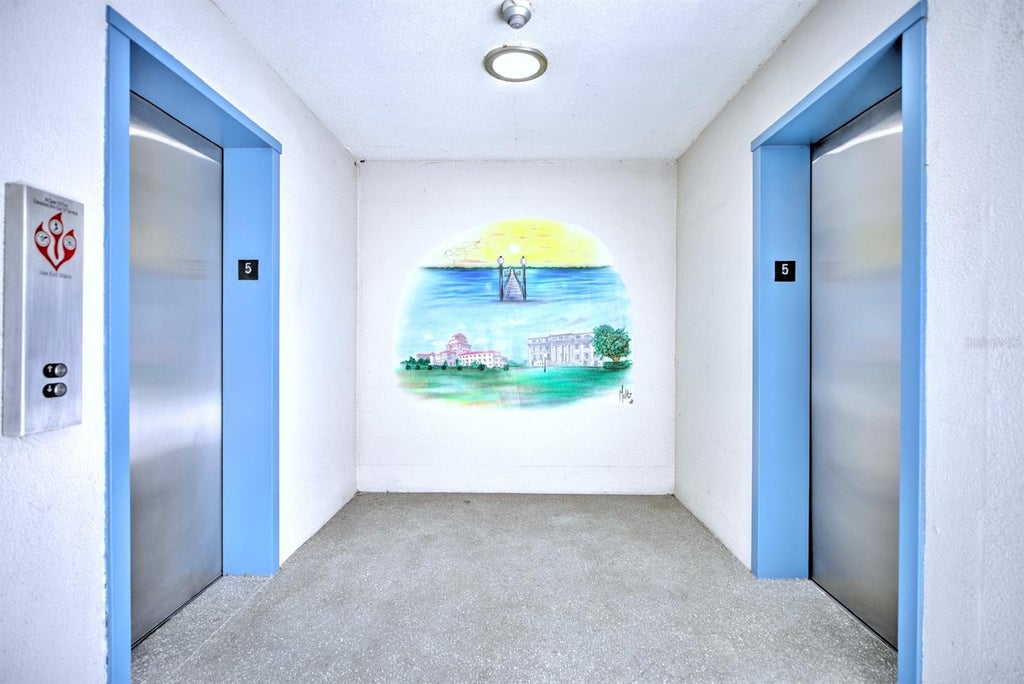 Photo of 2131 Lakeview Drive #500, Sebring, FL 33870 (MLS # OM734501)