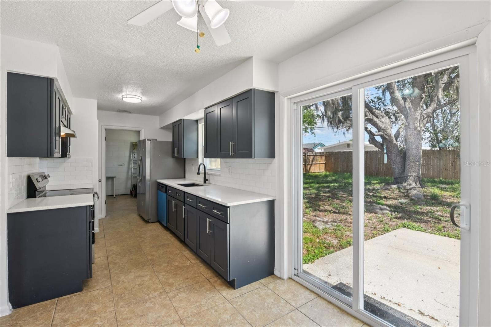 ROYAL ESTATES - Residential