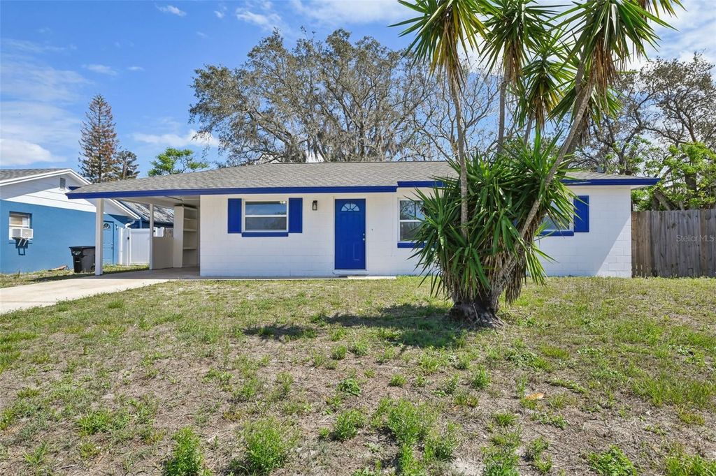 Photo of 2313 Fleet Circle, Orlando, FL 32817 (MLS # O6391540)