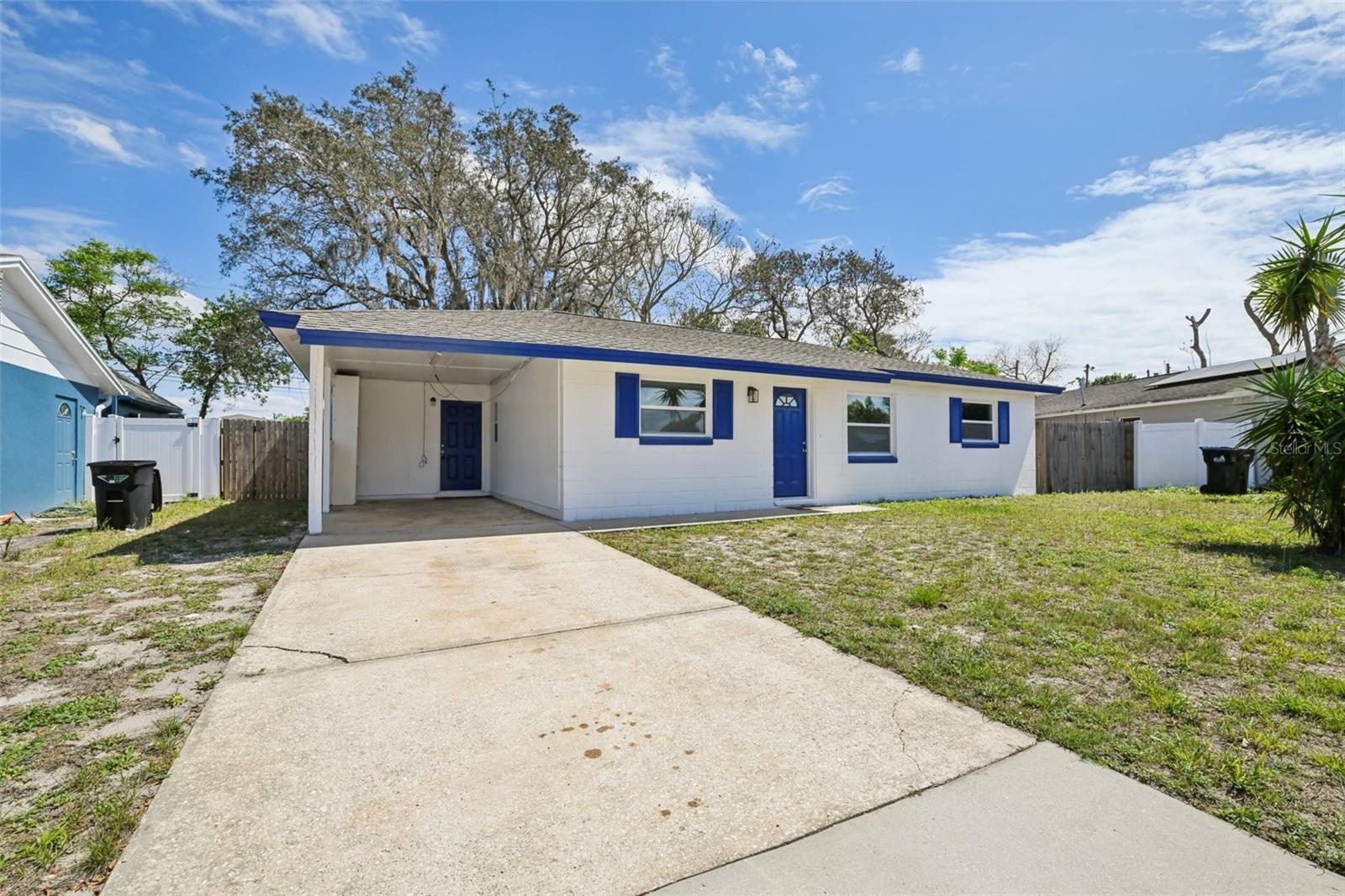 ROYAL ESTATES - Residential