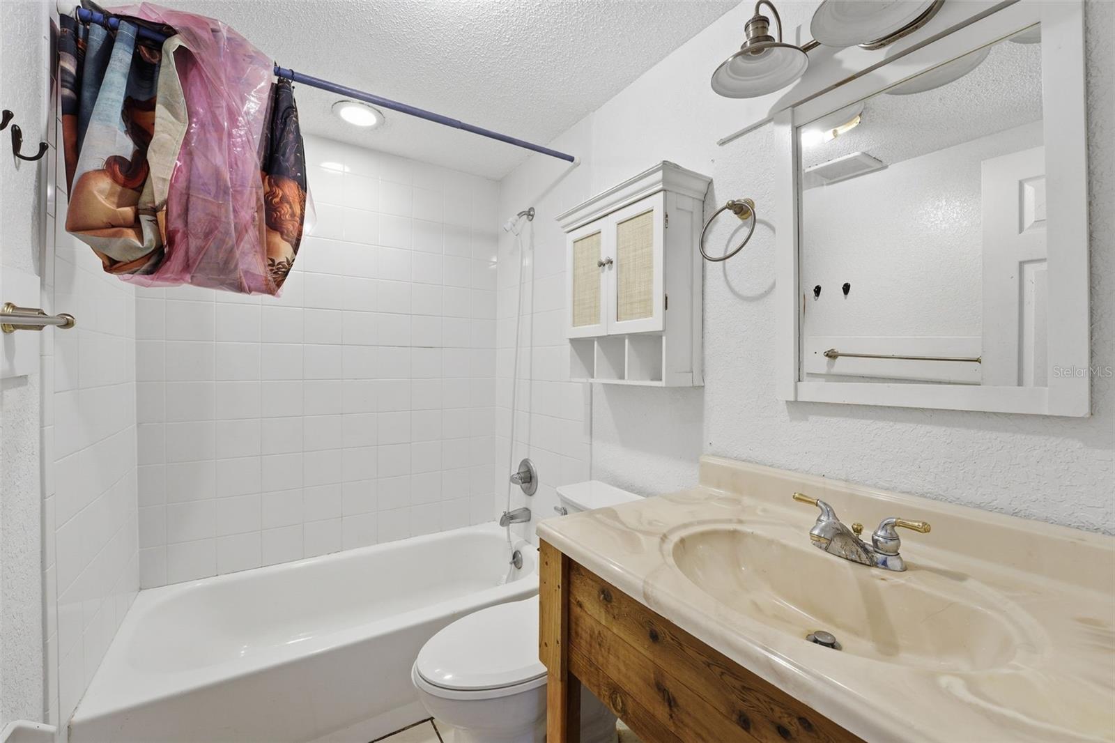 SPRING LAKE - Residential