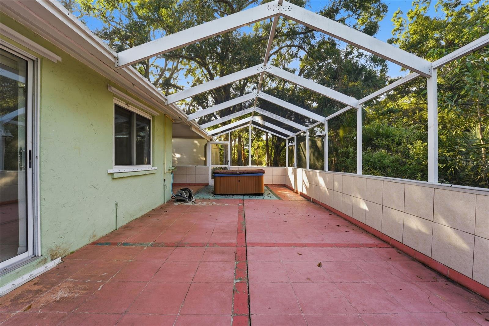 SPRING LAKE - Residential