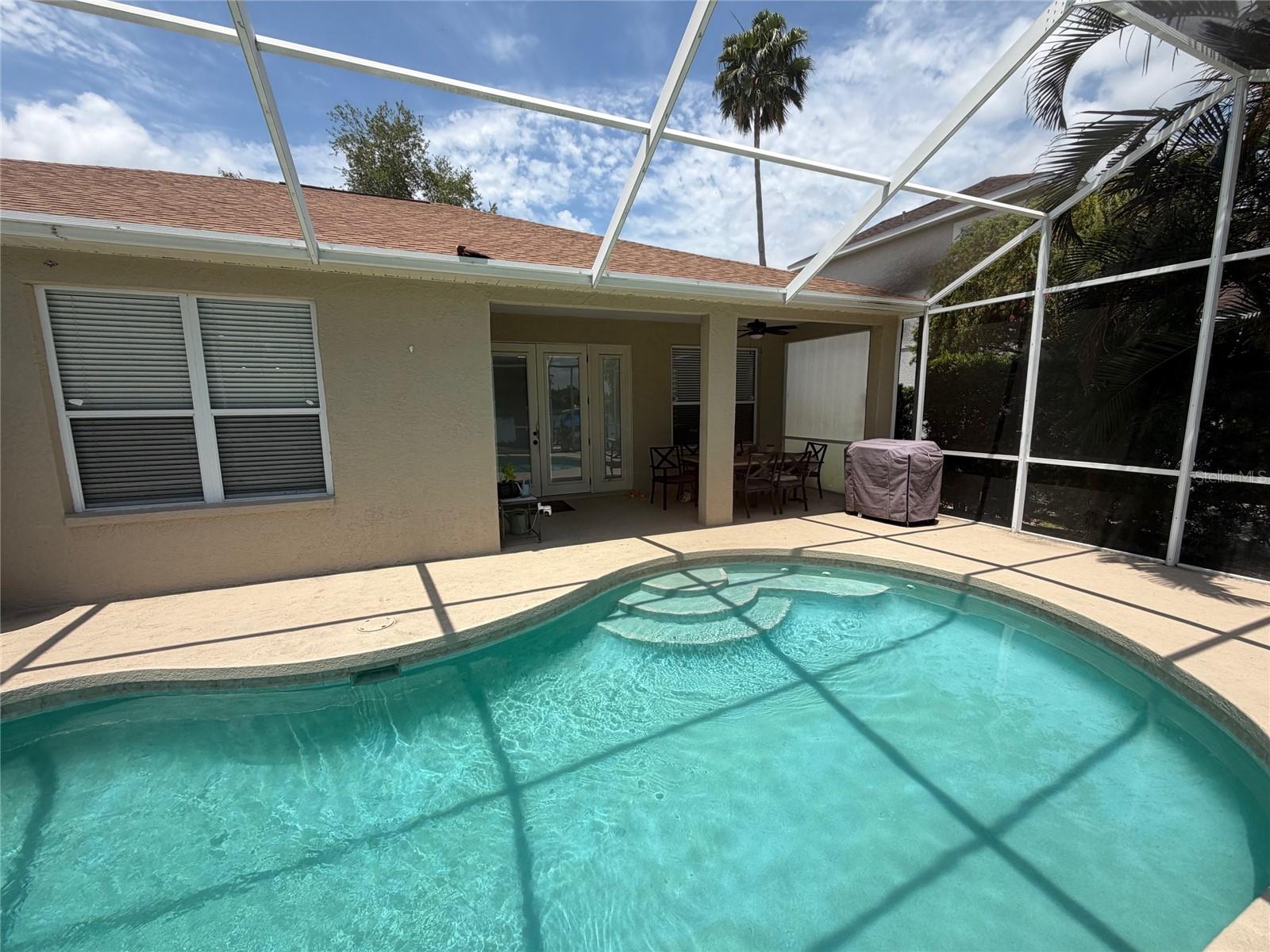 RIVER POINT OF MANATEE UNIT 2; LOT 18; BLOCK B; PB - Residential