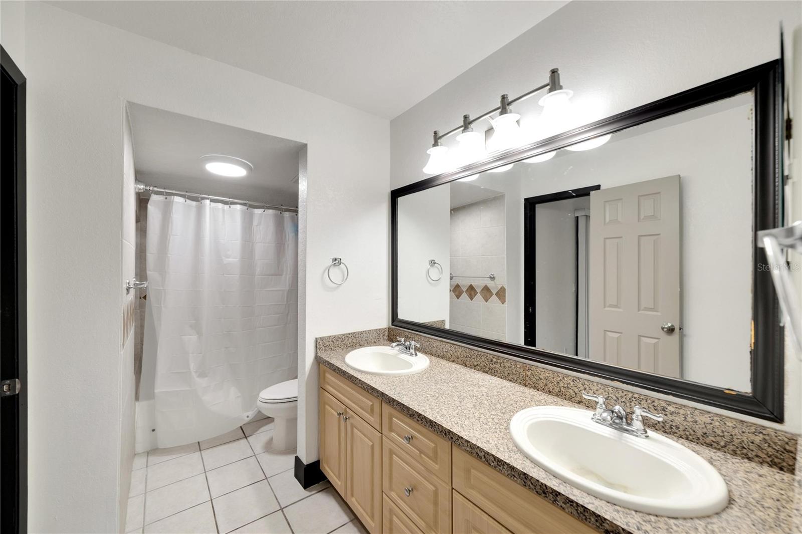 NORTH BAY VILLAGE CONDO - Residential Lease