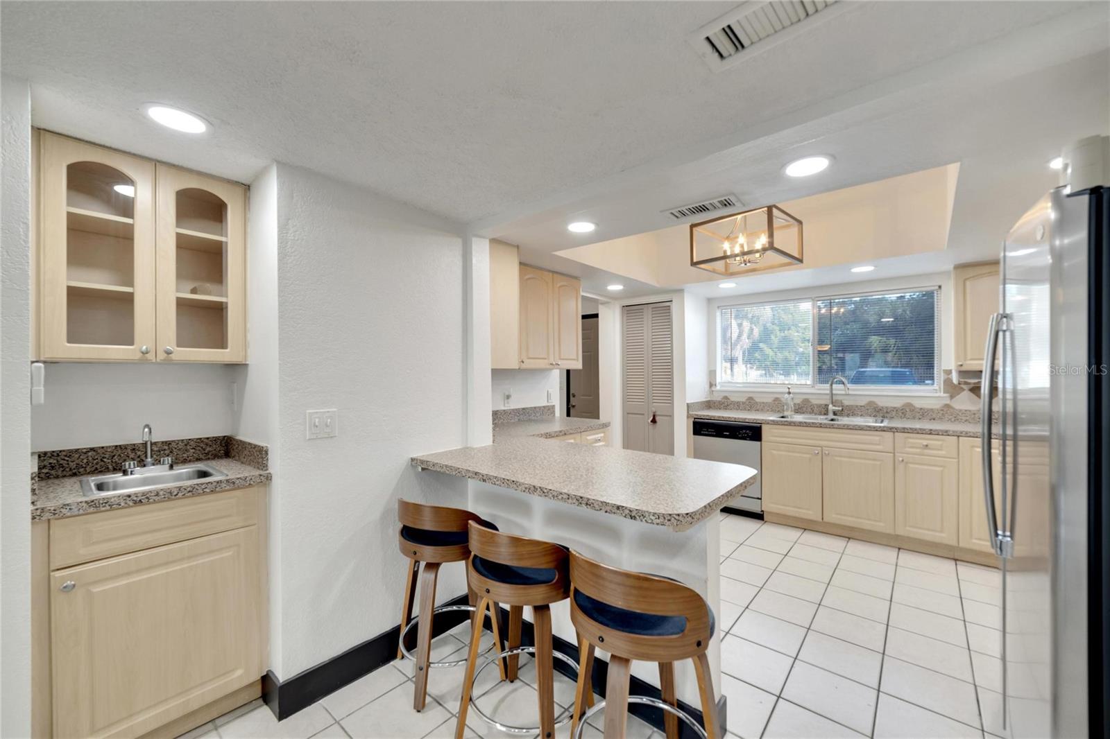 NORTH BAY VILLAGE CONDO - Residential Lease