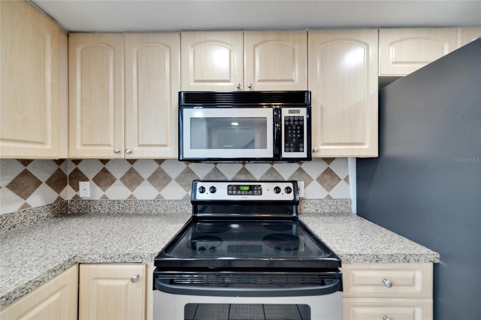 NORTH BAY VILLAGE CONDO - Residential Lease