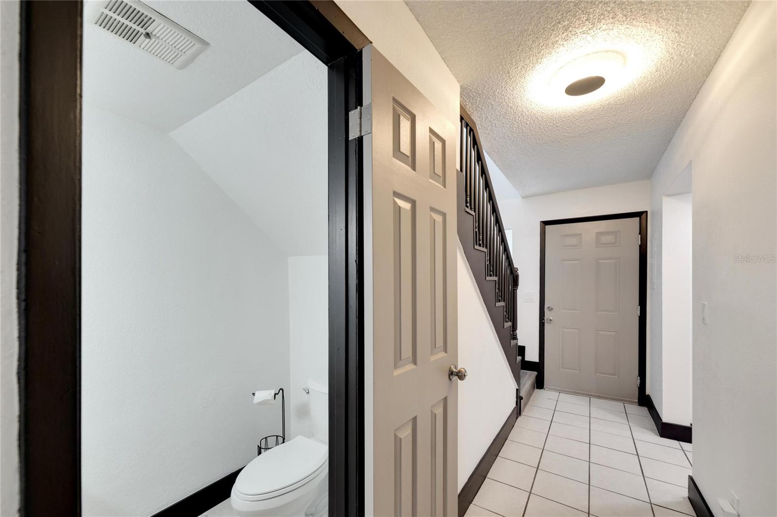 NORTH BAY VILLAGE CONDO - Residential Lease