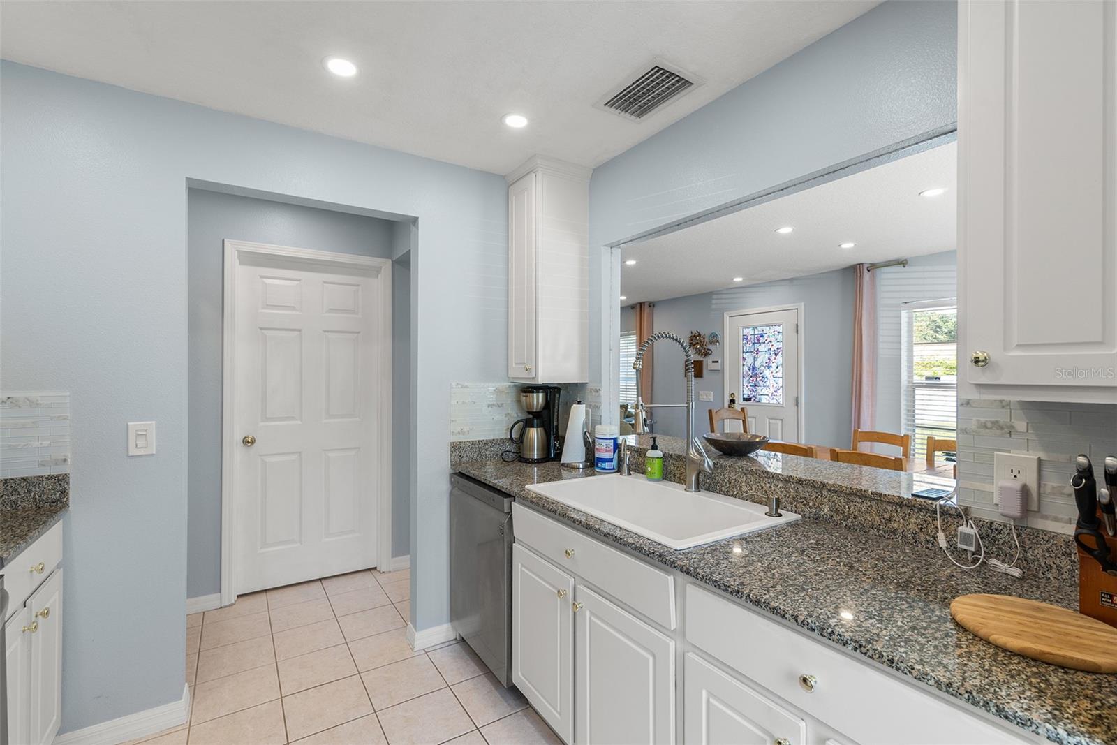 COQUINA KEY TWNHMS - Residential