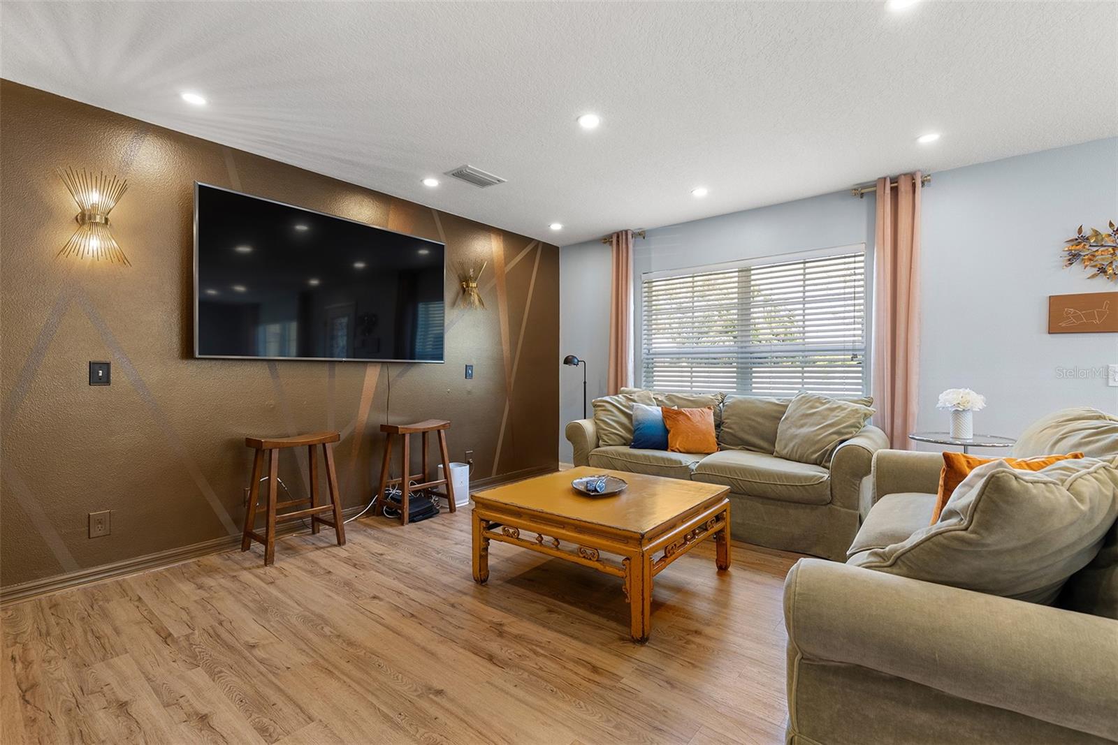 COQUINA KEY TWNHMS - Residential