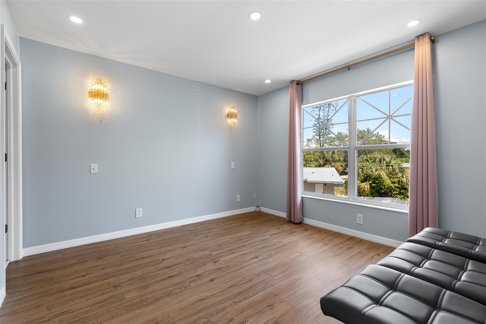 COQUINA KEY TWNHMS - Residential