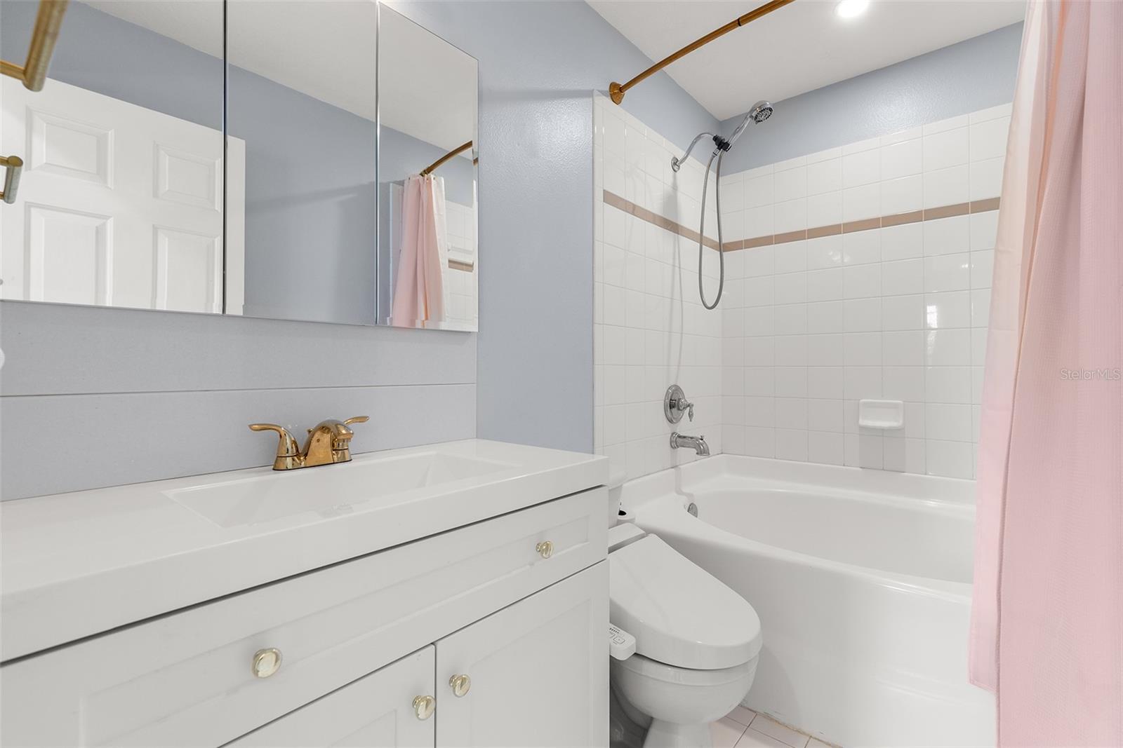 COQUINA KEY TWNHMS - Residential